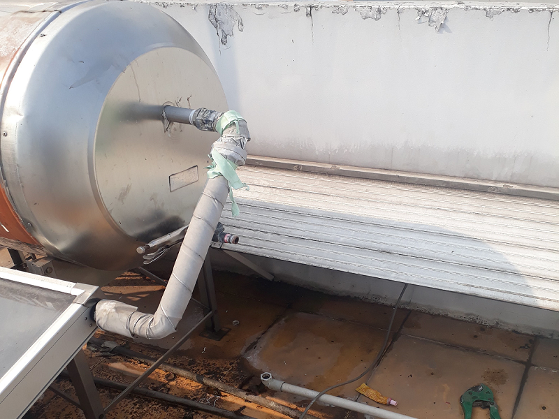 máy tấm phẳng bị hư ống dẫn nước nóng