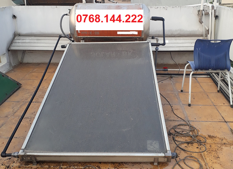 sửa máy năng lượng tấm phẳng