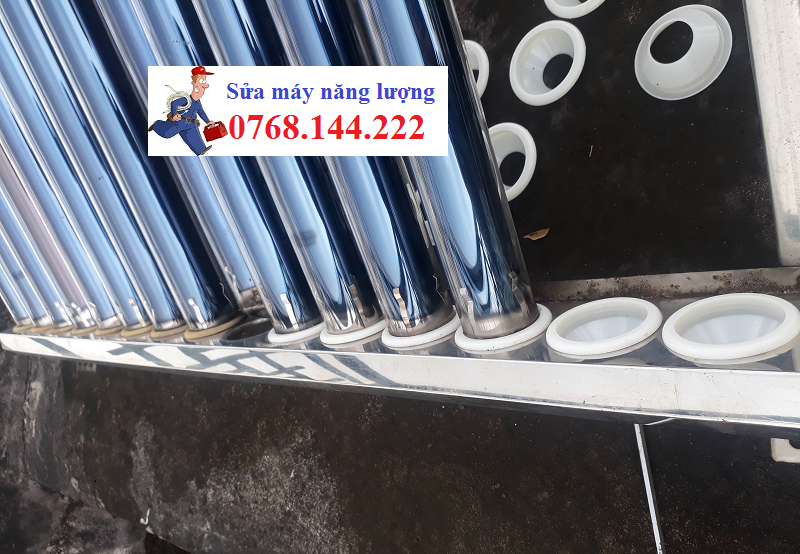 thay chén đỡ ống máy nước nóng năng lượng quận 10