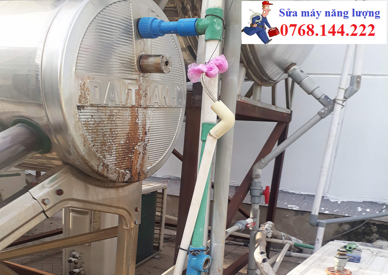 Thay thế lắp đặt thanh hỗ trợ điện năng lượng mặt trời khu vực quận 1
