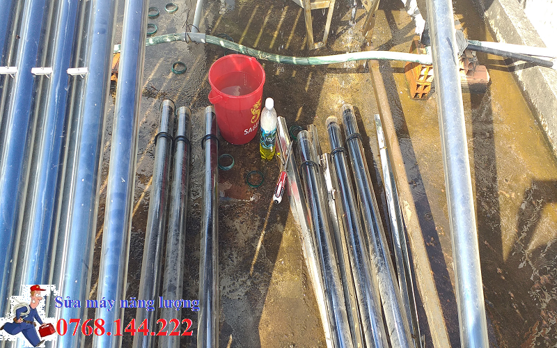 Vệ sinh năng lượng mặt trời Củ Chi
